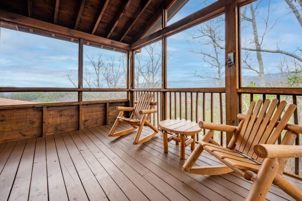 Over The Mountain - Smoky Mountain View Cabin سيفيرفيل المظهر الخارجي الصورة