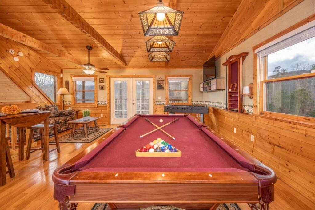Over The Mountain - Smoky Mountain View Cabin سيفيرفيل المظهر الخارجي الصورة